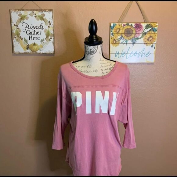 Victoria’s Secret pink and white tunic - Picture 1 of 6